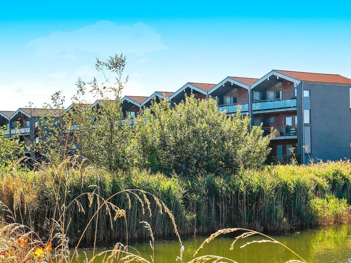 4 Person Holiday Home In 博恩瑟 外观 照片
